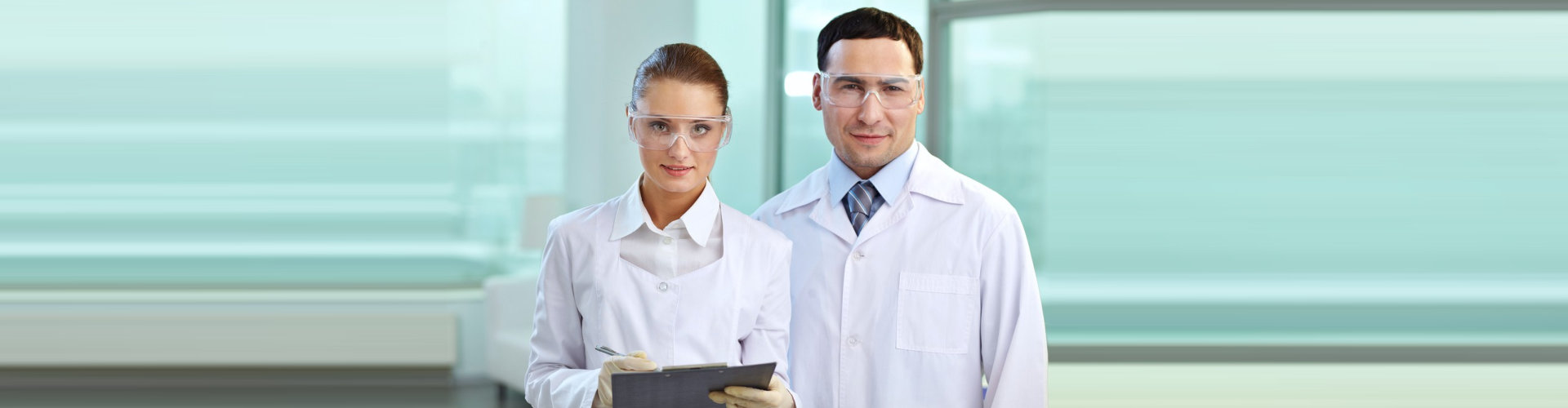 male and female scientists